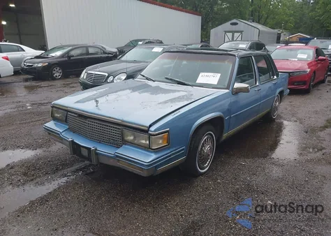 1987 Cadillac Deville z USA, uszkodzony, nr VIN 1G6CD5180H4254771